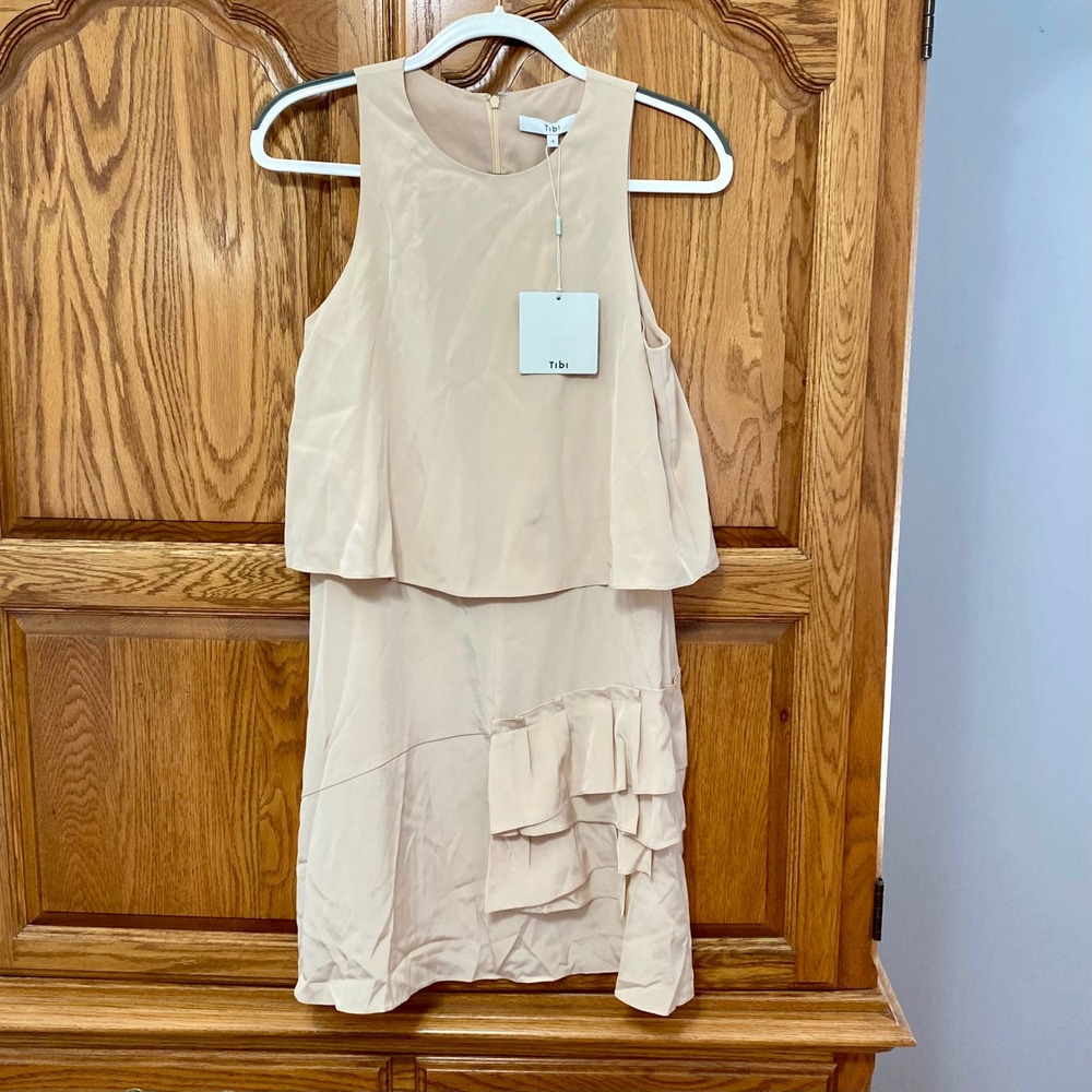 Tibi NWT Dress Size 4 Ivory Beige Silk Layered Popover Sleeveless Ruffle Mini